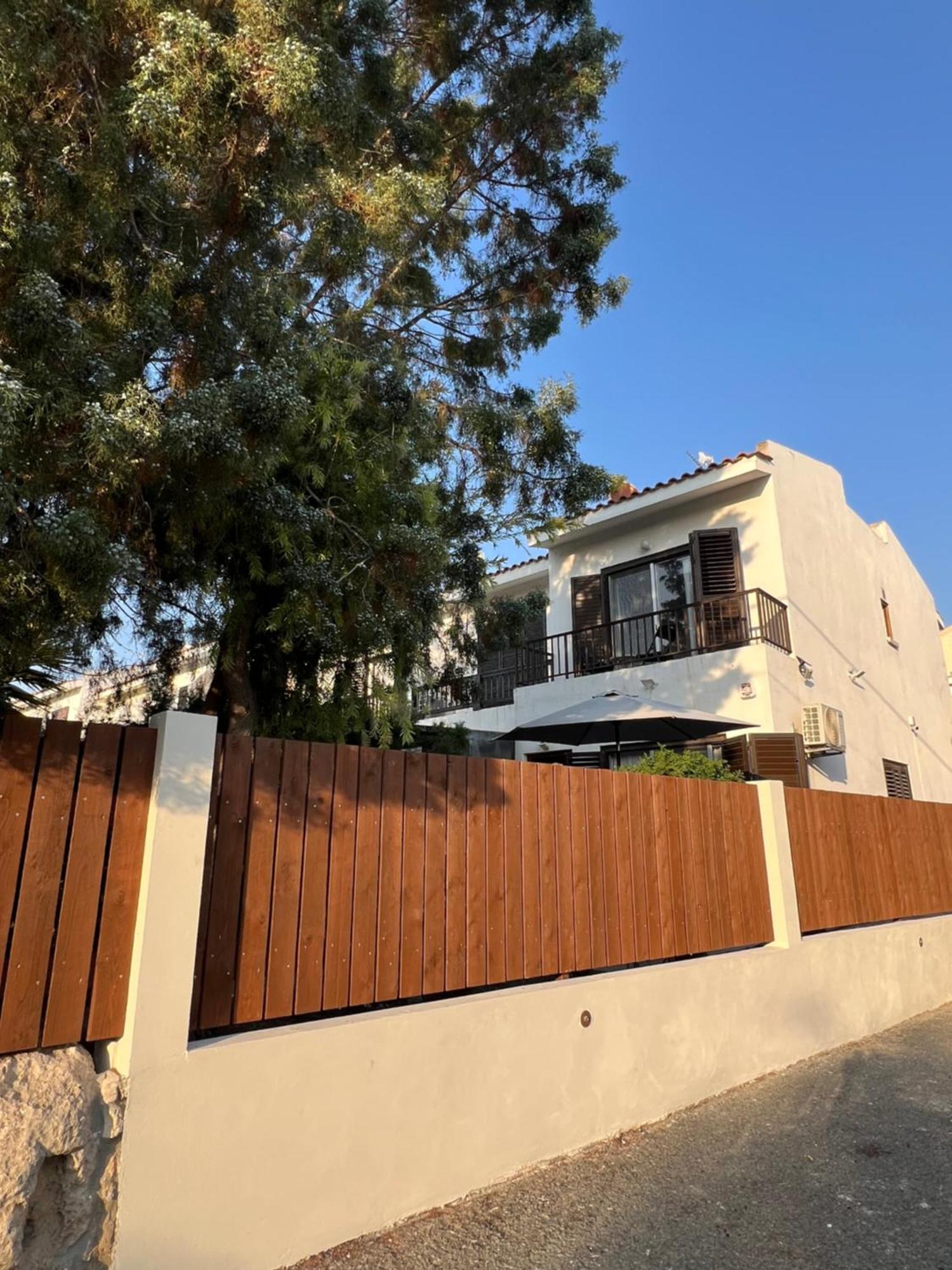 Aphrodite's Gardens Entire Townhouse 400 M To The Sea Paphos